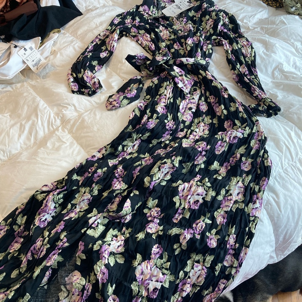Zara Floral Button Up Belted Dress Medium NWT